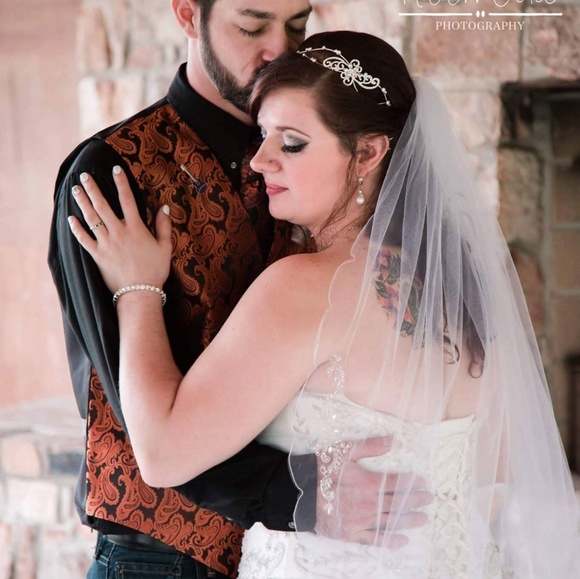 Meet your Posher, Brenda - Picture 6 of 6